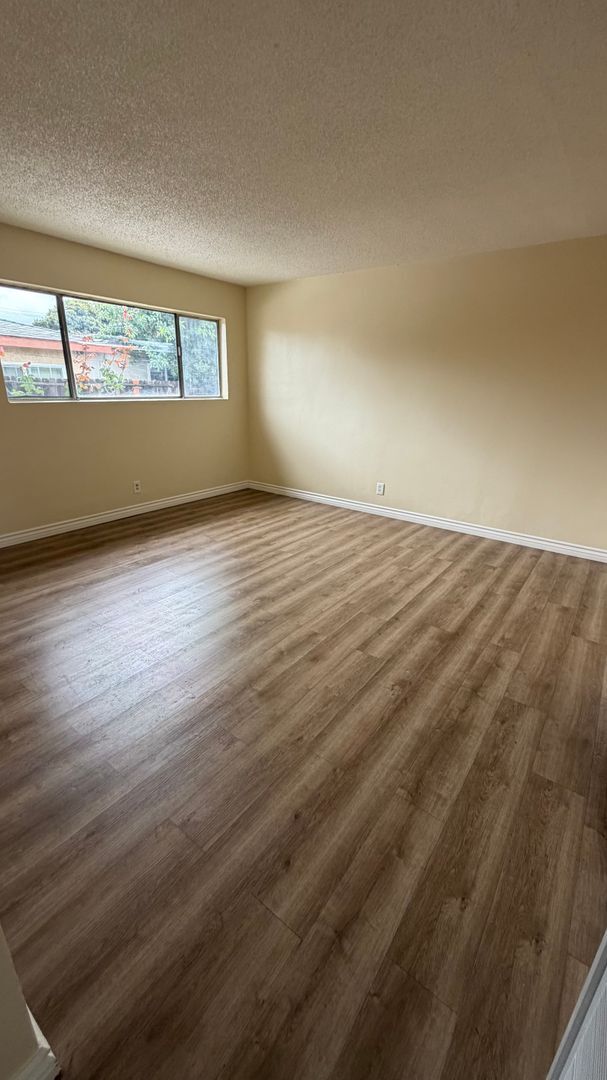 Photo - 159th Apartment