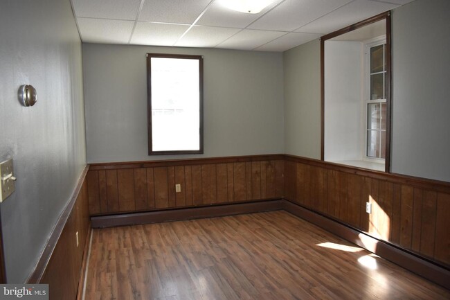Building Photo - 11787 Mercersburg Rd