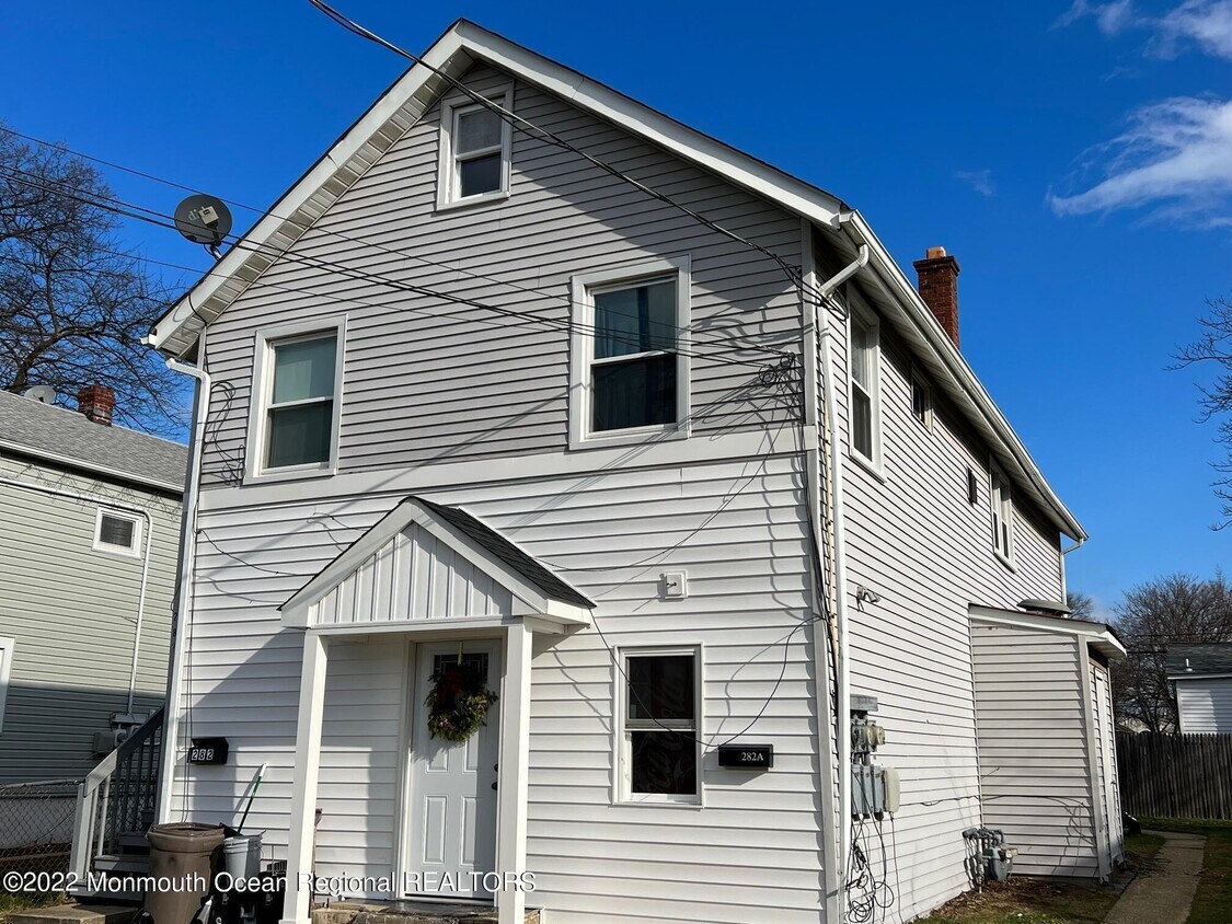 Primary Photo - 282 Carr Ave