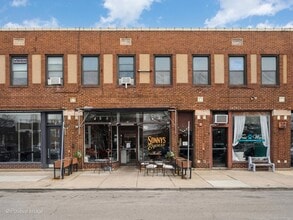 Building Photo - 133-143 Vine Ave