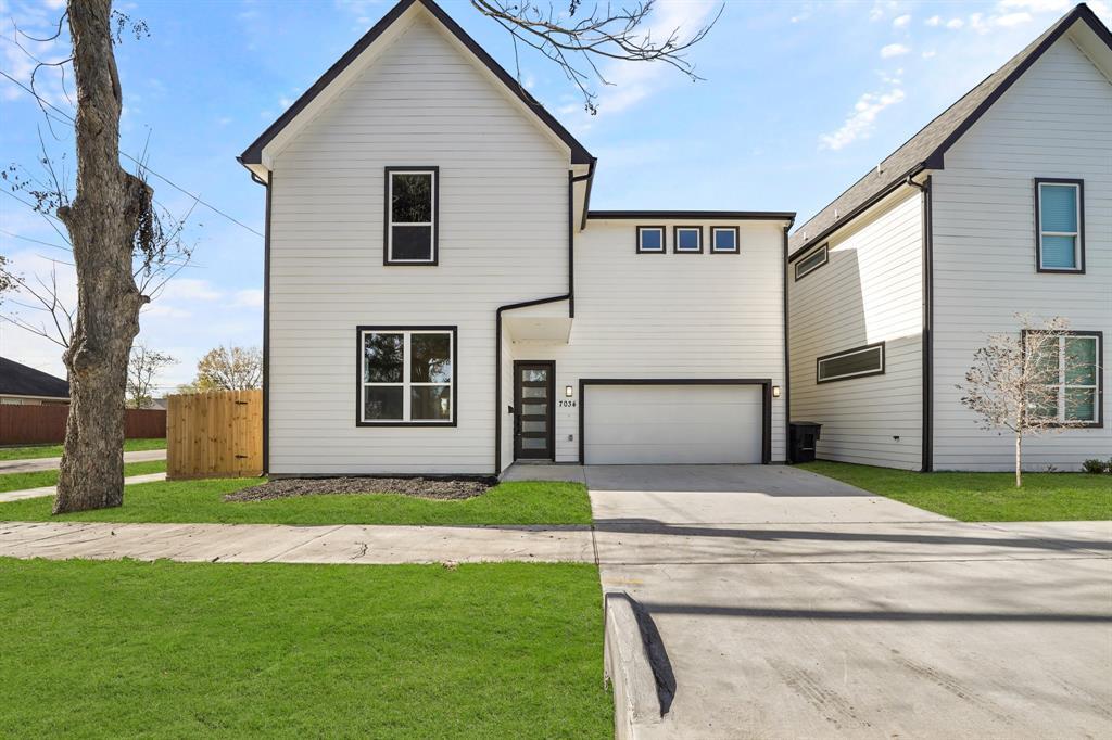 Foto principal - 7034 England St