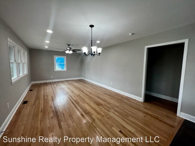 Building Photo - 2 br, 1 bath House - 1721 Belmont St