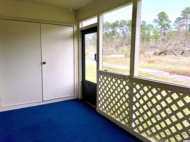 Building Photo - 510 Fairwood Lakes Dr