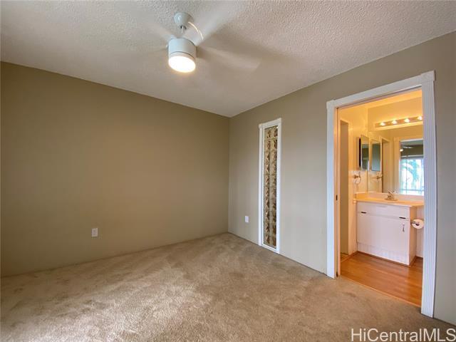 Foto del edificio - 94-870-870 Lumiauau St