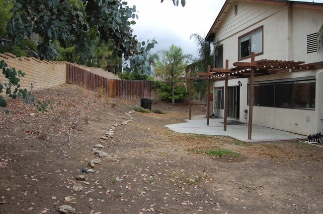 Rear Yard - 4621 Avenida de las Estrell