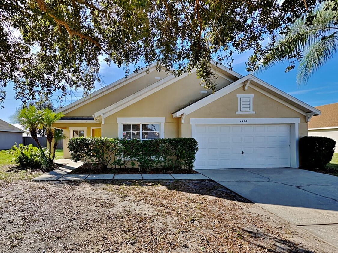 Primary Photo - 1306 Vista del Lago Blvd