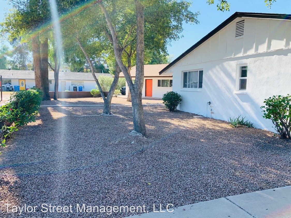 Primary Photo - 2516 N 48th Pl