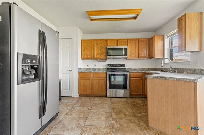 Foto del edificio - 3504 Saul Dr