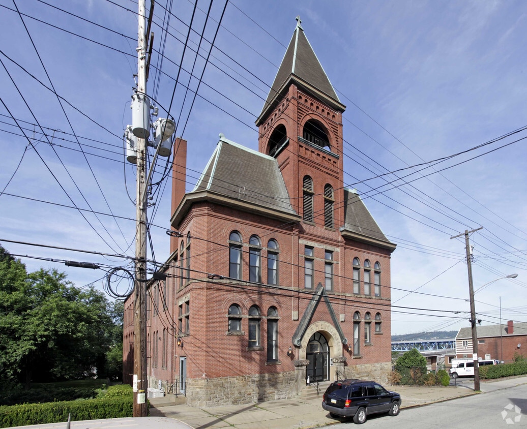 Primary Photo - Historic St. Brendan's Apartments
