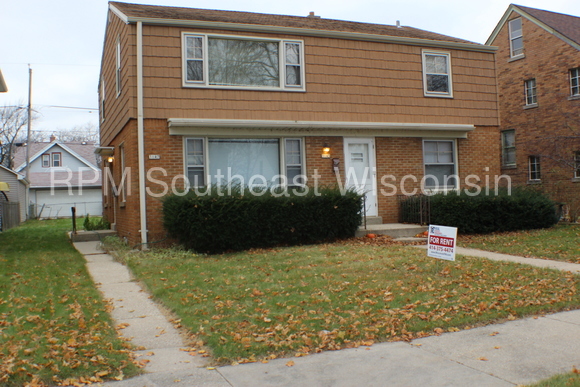 Primary Photo - 3145 N Dousman St