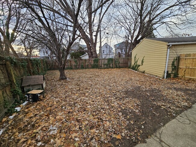 Foto del edificio - 15218 Shiloh Rd