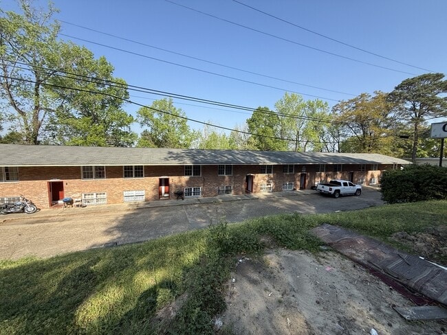 Building Photo - 45 Ticknor Dr