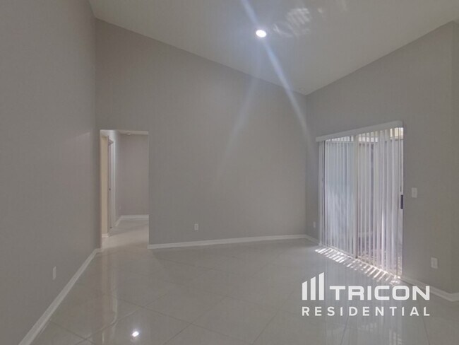 Foto del edificio - 213 Frinton Cove