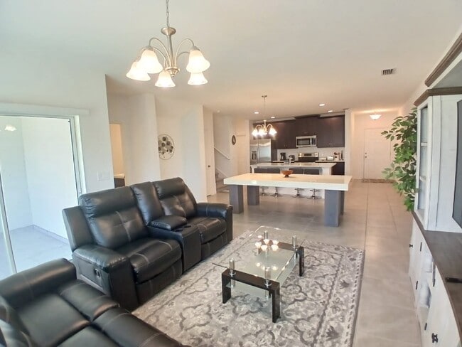 Foto del edificio - 1278 Wispy Cypress Dr