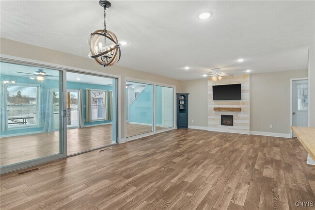 Foto del edificio - 13 E Edgewater Dr