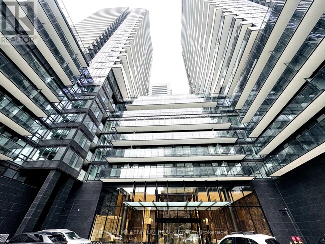 Photo du bâtiment - 117 Broadway Ave