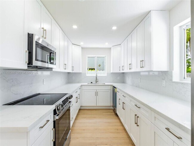 Foto del edificio - 254 SW 4th St