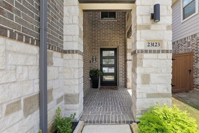 Building Photo - 23123 Penstemon Trail