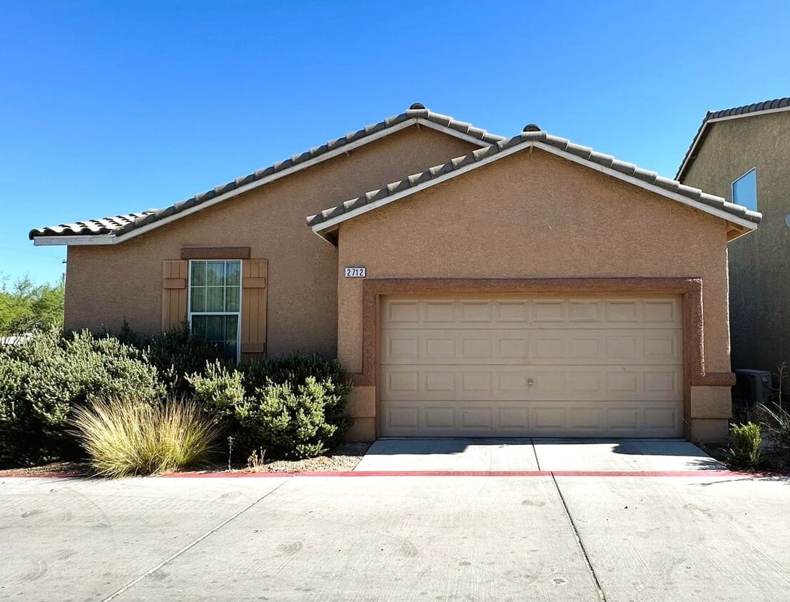 Primary Photo - SINGLE STORY HOUSE LOCATED IN CACTUS SPRIN...