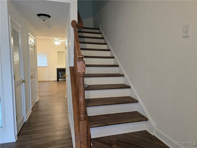 Foto del edificio - 10741 Mountain Ash Dr