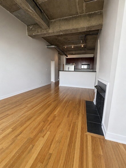 Foto del edificio - 1001 W 15th St