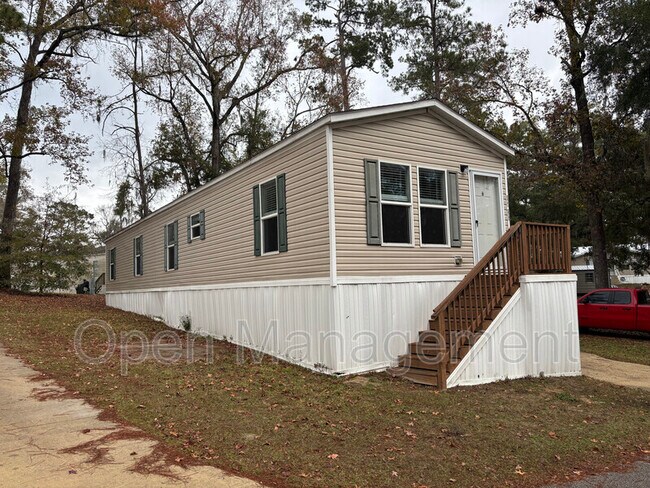 Building Photo - 356 Bayhead Dr