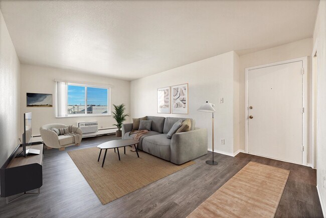 Foto del edificio - Del Mar Garden Apartments