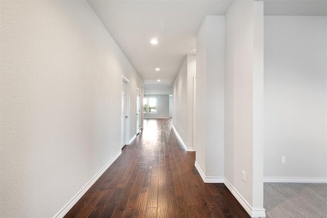 Foto del edificio - 17717 Silent Harbor Loop