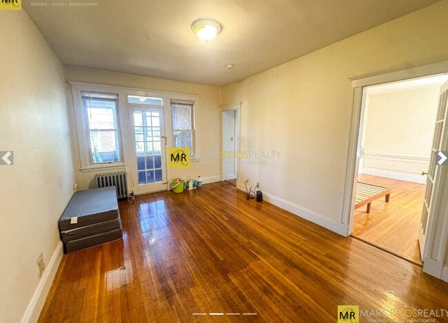Foto del edificio - 17 Melvin Ave