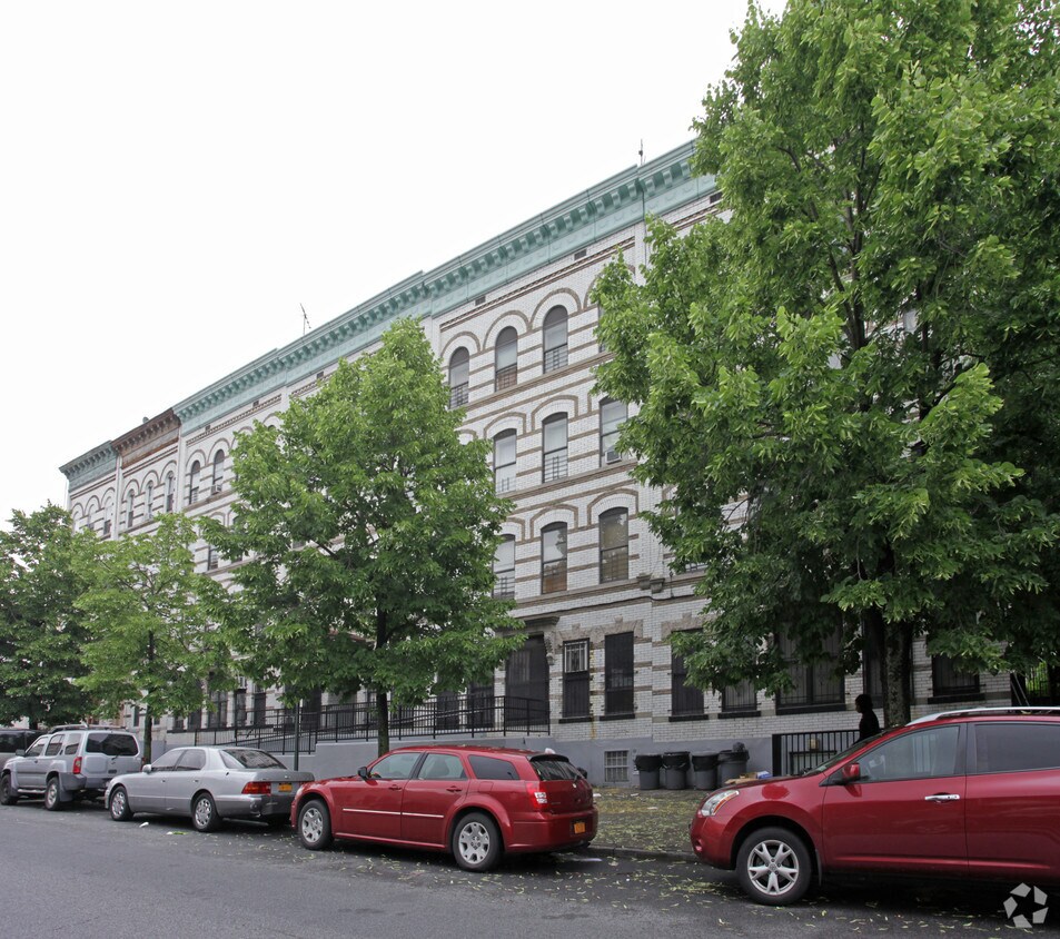 Foto del edificio - 292-294 Sumpter St