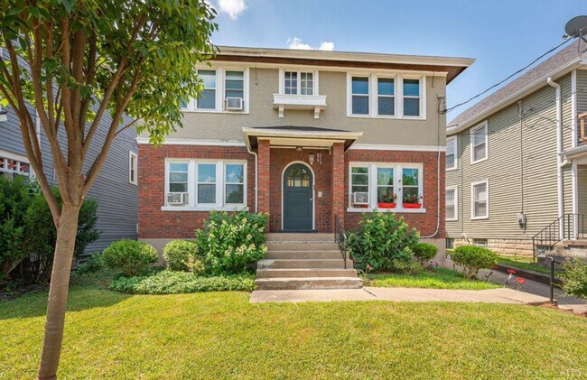 Foto del edificio - 1535 Blair Ave