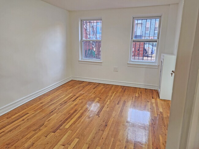 Building Photo - 357 Prospect Ave