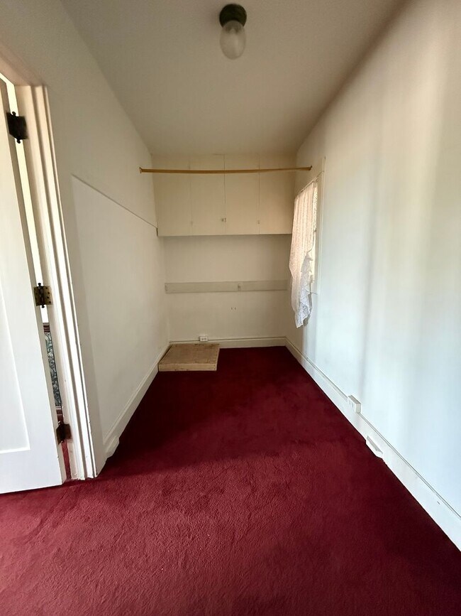 Foto del edificio - Virginia Apartments