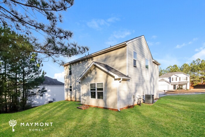 Building Photo - 4 Bedrooms, Endless Possibilities in Covington