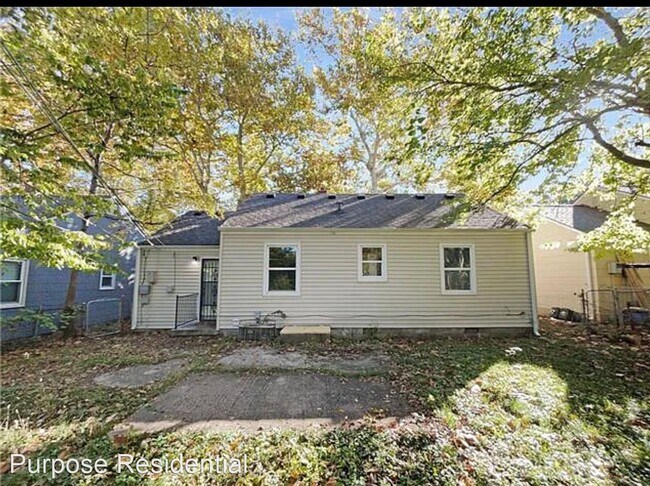 Foto del edificio - 2 br, 1 bath House - 7126 Highland Ave