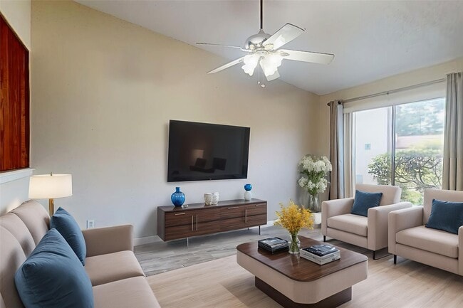 Foto del edificio - 7840 Bateman Ln