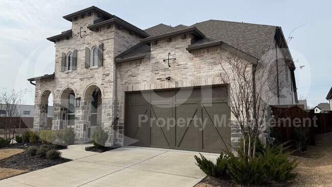 Building Photo - 2302 Moonstruck Pl