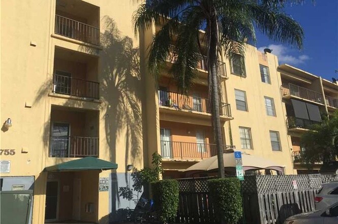 Primary Photo - 5775 W 20th Ave