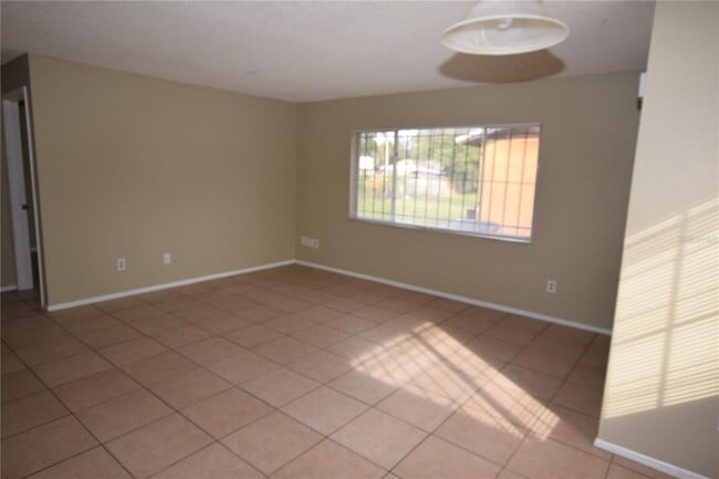 Foto del edificio - 3213 Split Willow Dr