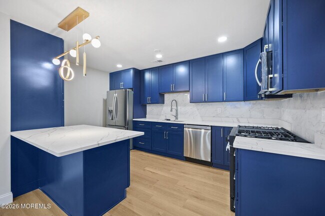 Foto del edificio - 1115 Roseberry Ct