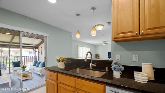 Building Photo - 627 Ridge Club Dr