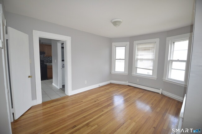 Foto del edificio - 203 Main St