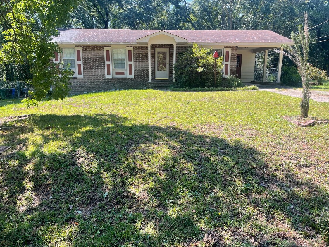 Primary Photo - North Columbus 3 bedroom 2 bath