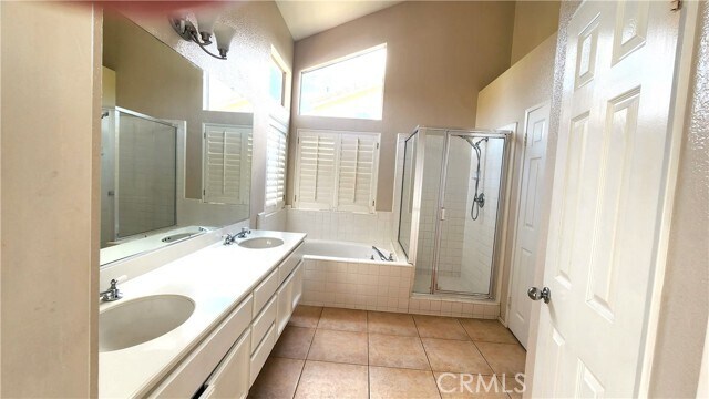 Building Photo - 17 Northwinds