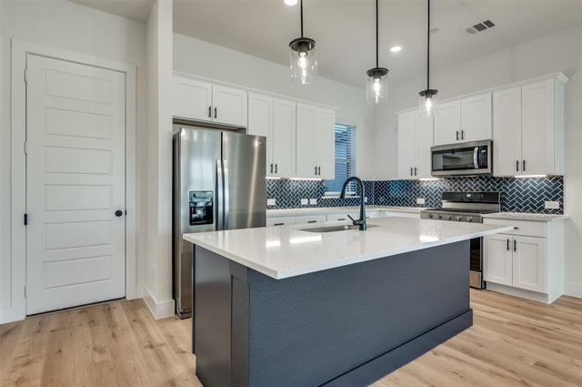 Foto del edificio - 4409 Cave Spgs St