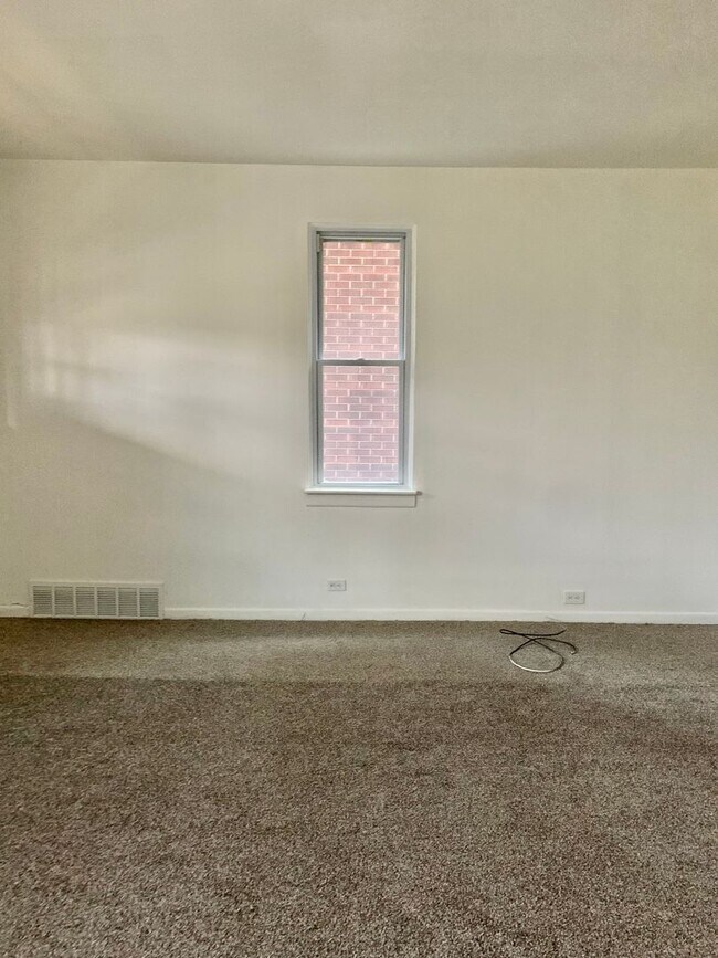 Foto del edificio - Remodeled 2 Bedroom, 1 Bathroom House