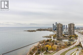 Building Photo - 1928-1928 Lake Shore Blvd W