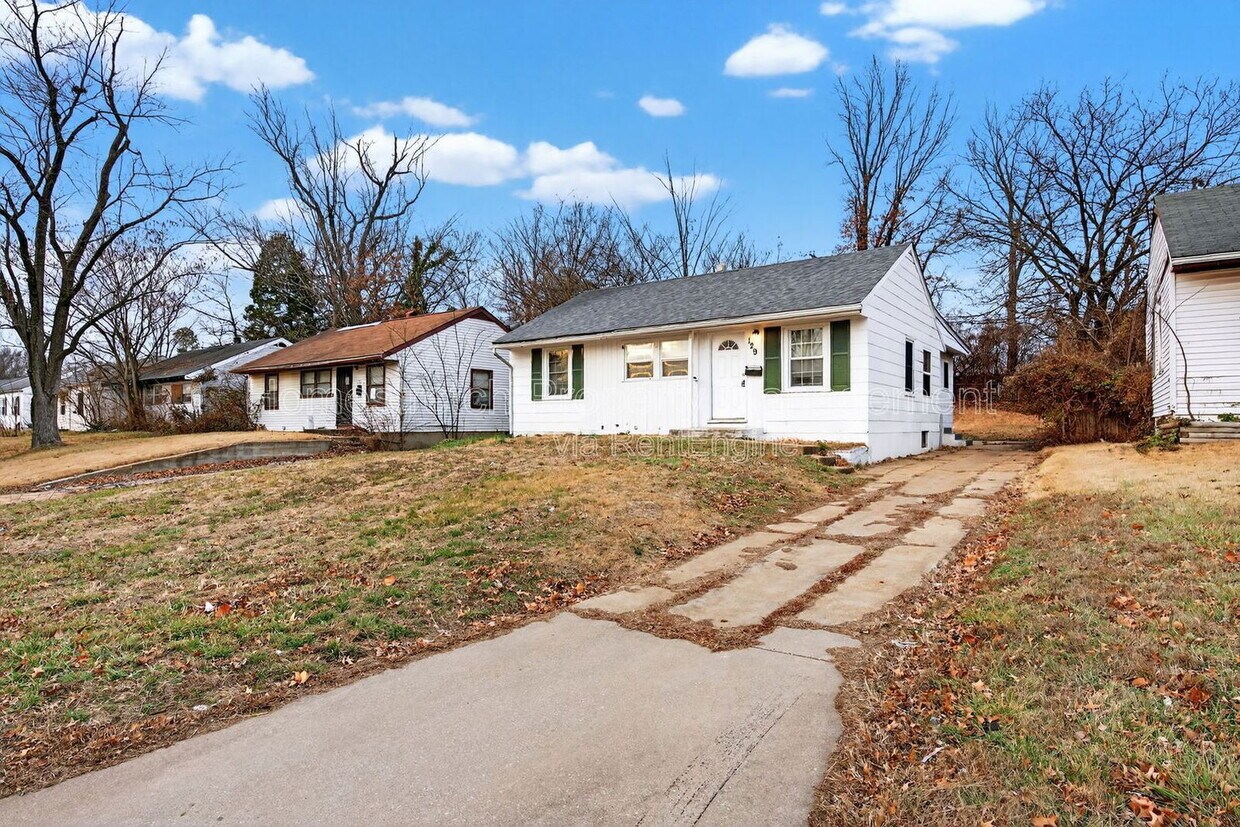 Photo - 129 Cameron Rd