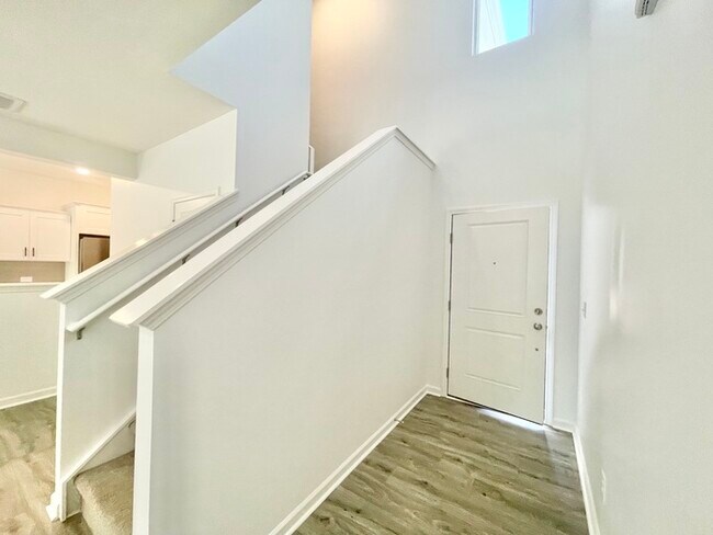 Foto del edificio - Paired Home minutes from I-85 off of Jack ...