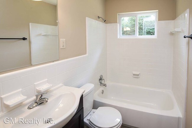 Building Photo - 3 br, 1 bath House - 3786 Southland St